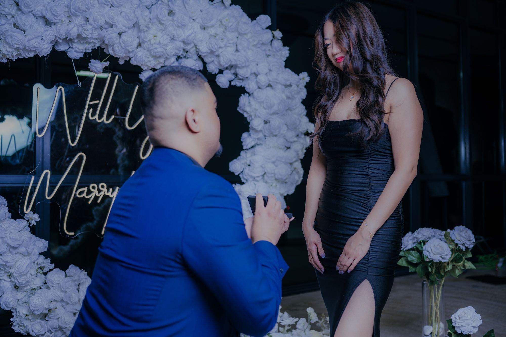 carousel-hero-element image-7