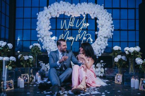 mobile - carousel-hero-element image-4