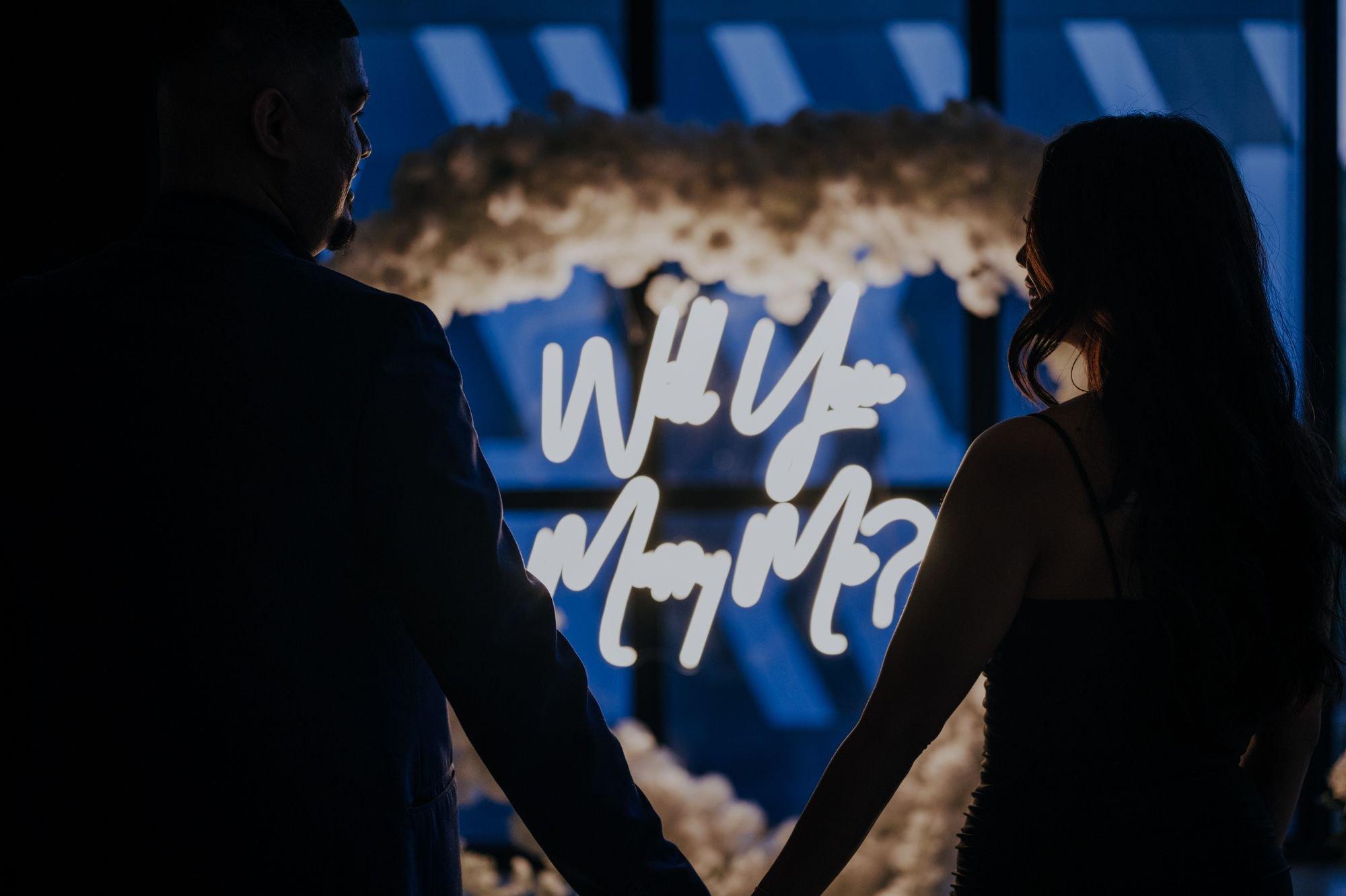 carousel-hero-element image-5